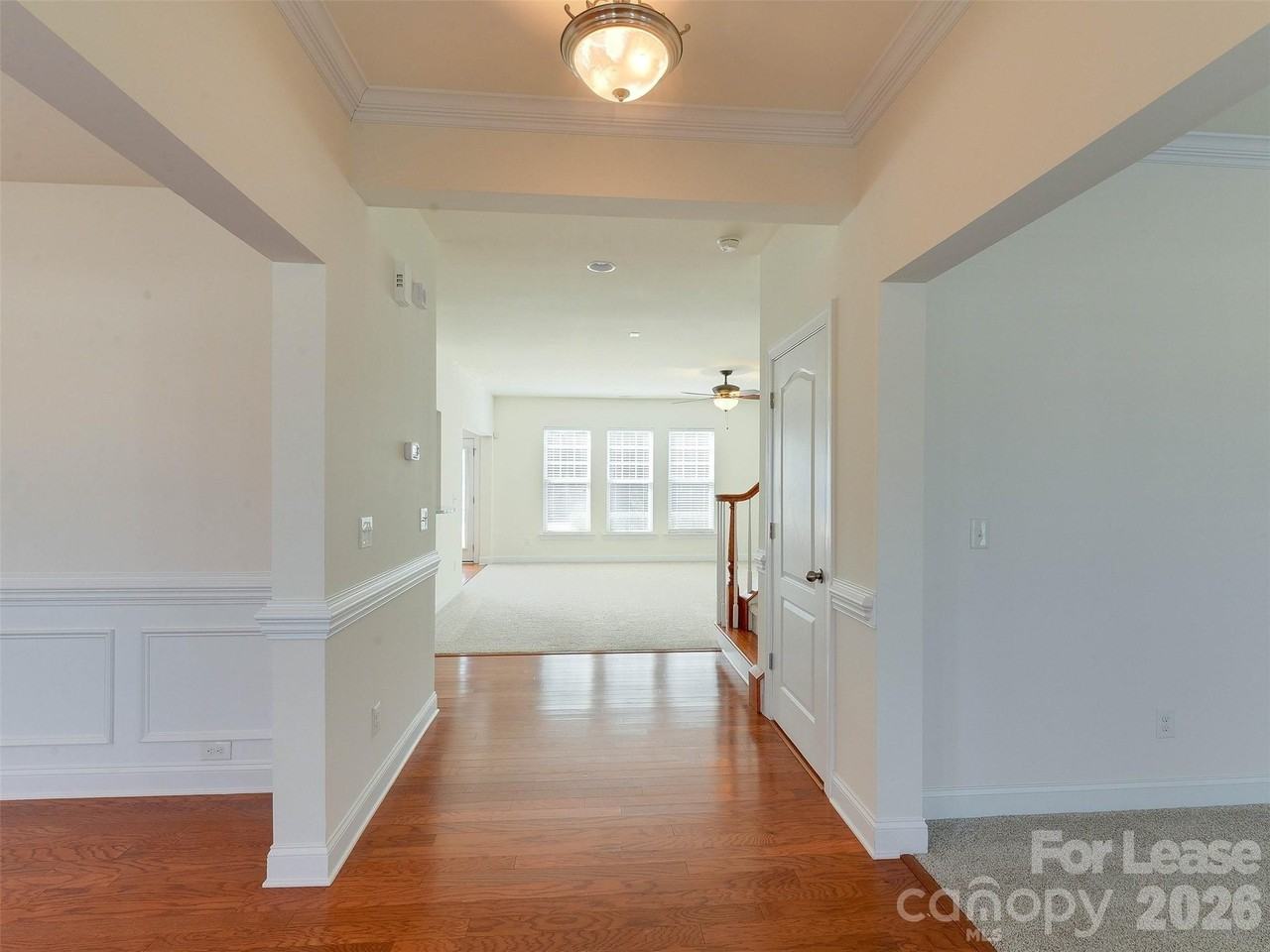 12926 Union Square Dr - Photo 7 of 48