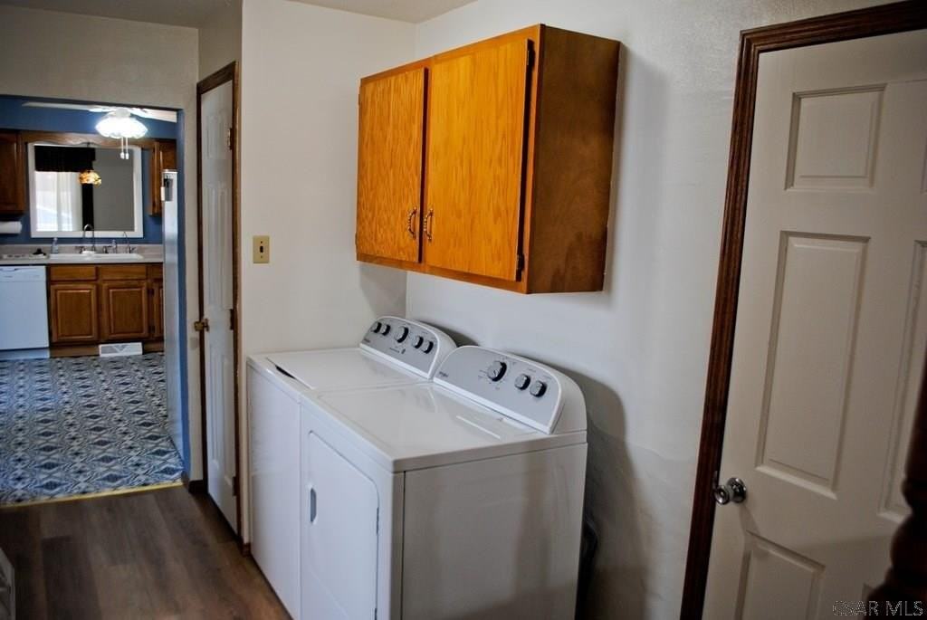 1231 Centennial Dr - Photo 6 of 19