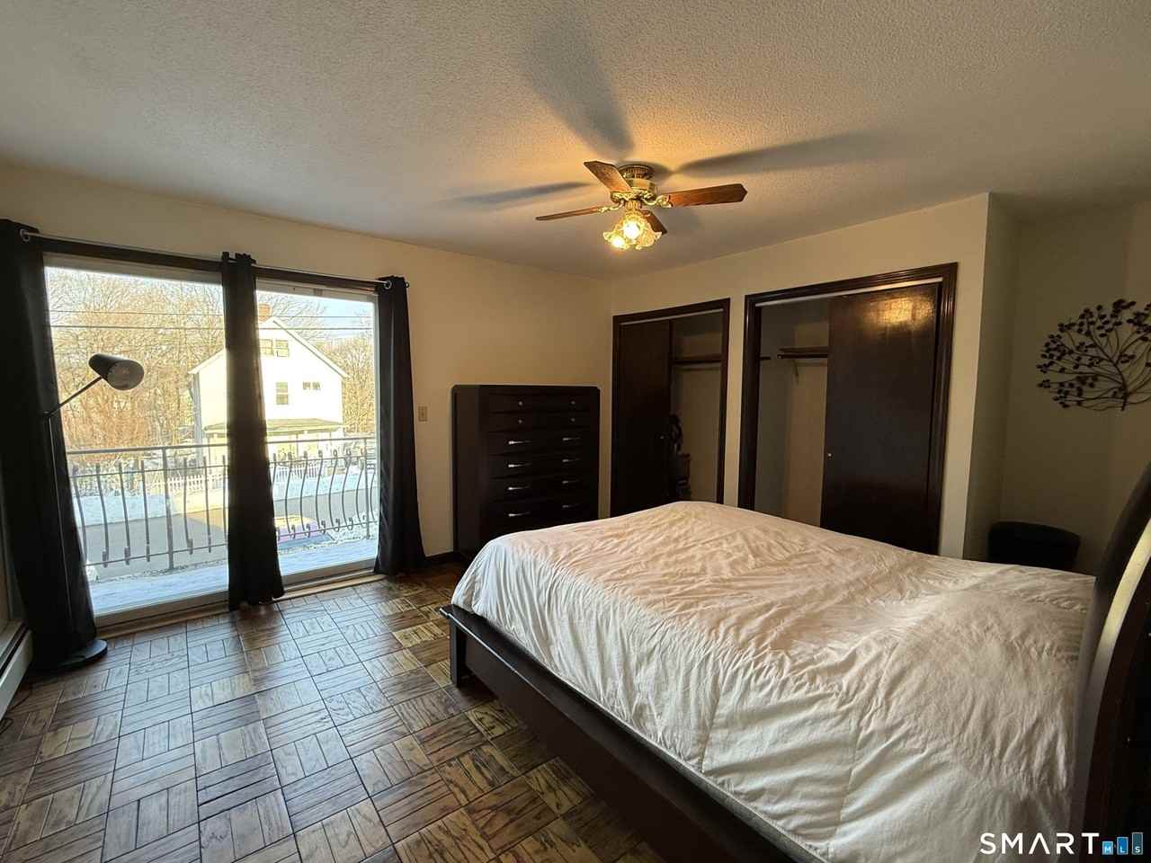 50 Emmett Ave - Photo 4 of 18