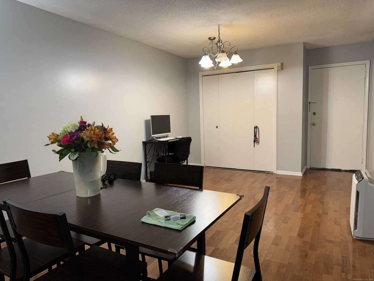 495 Vincellette St Unit 12 - Photo 4 of 24