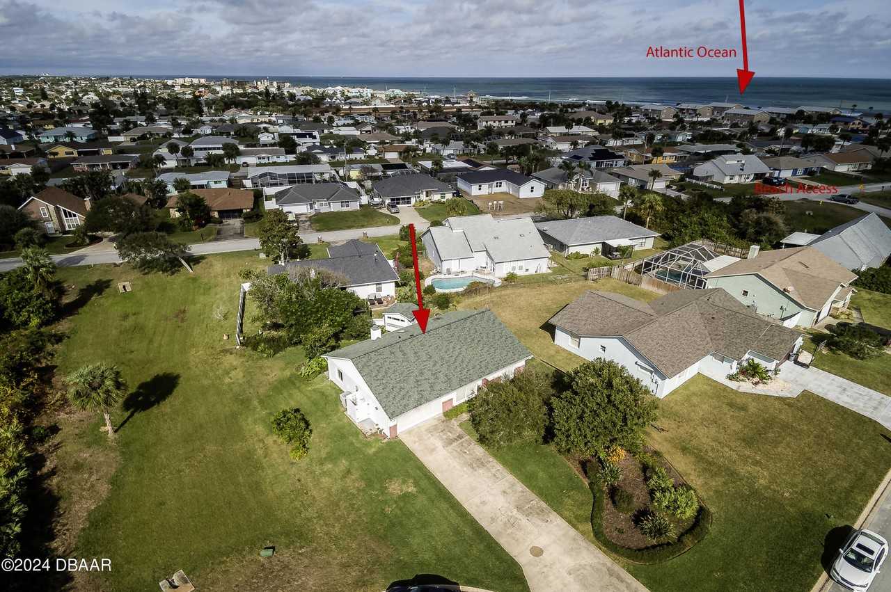 145 Riverwalk Ct - Photo 2 of 38