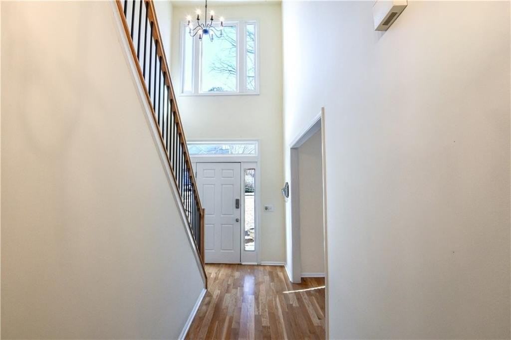 1865 Oak Tree Holw - Photo 6 of 39