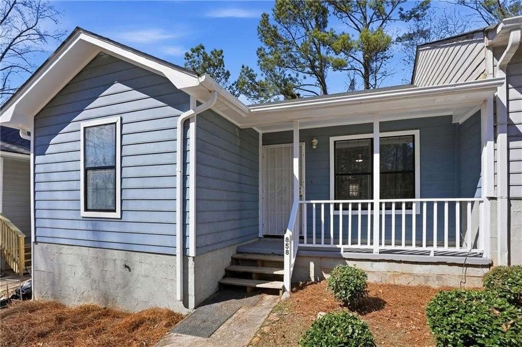 858 Ohara Dr - Photo 2 of 24