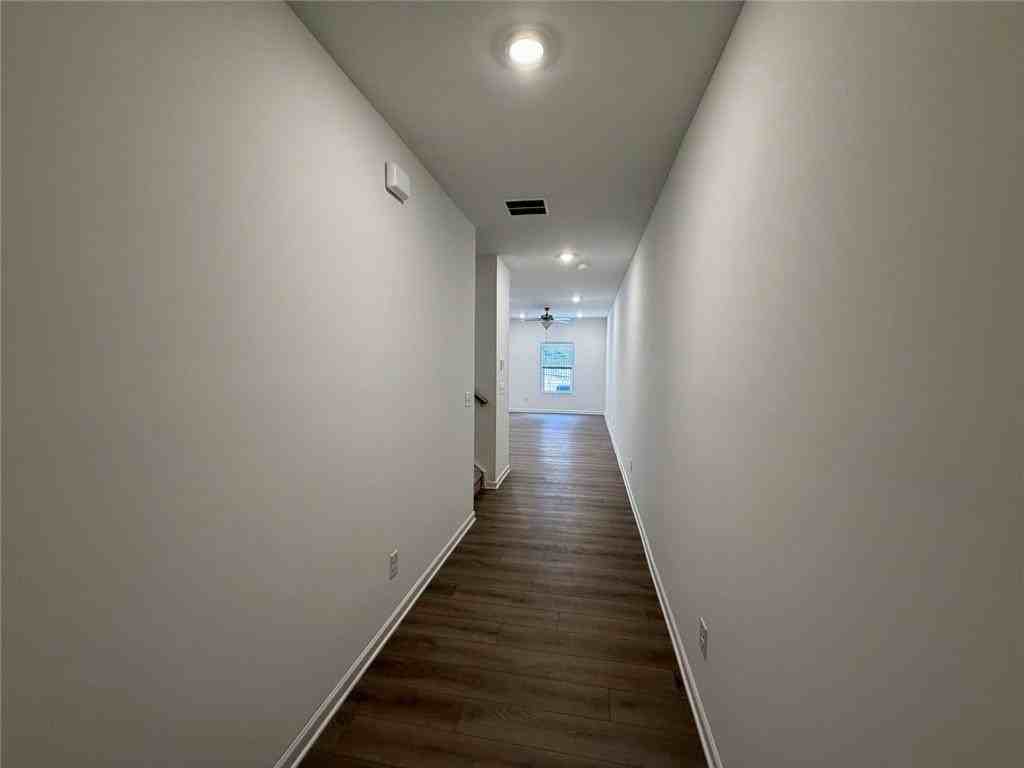 5333 Frontier Ct - Photo 2 of 37