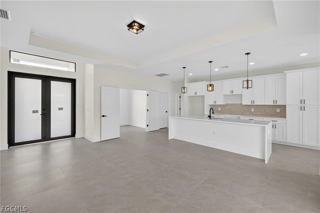 333 Pinehurst Ave - Photo 4 of 8