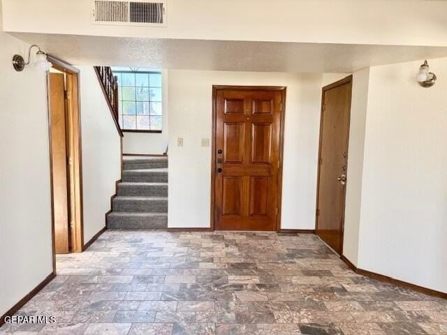 3608 Alhambra Ln - Photo 3 of 36