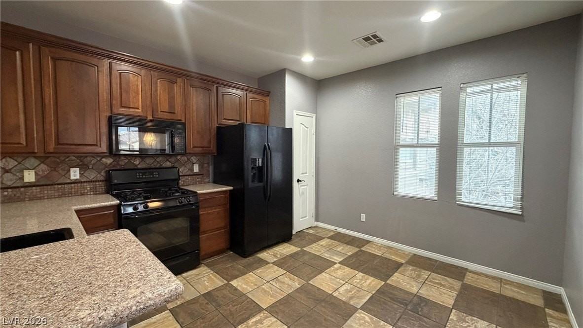 9822 Opal Bridge Ct - Photo 5 of 31