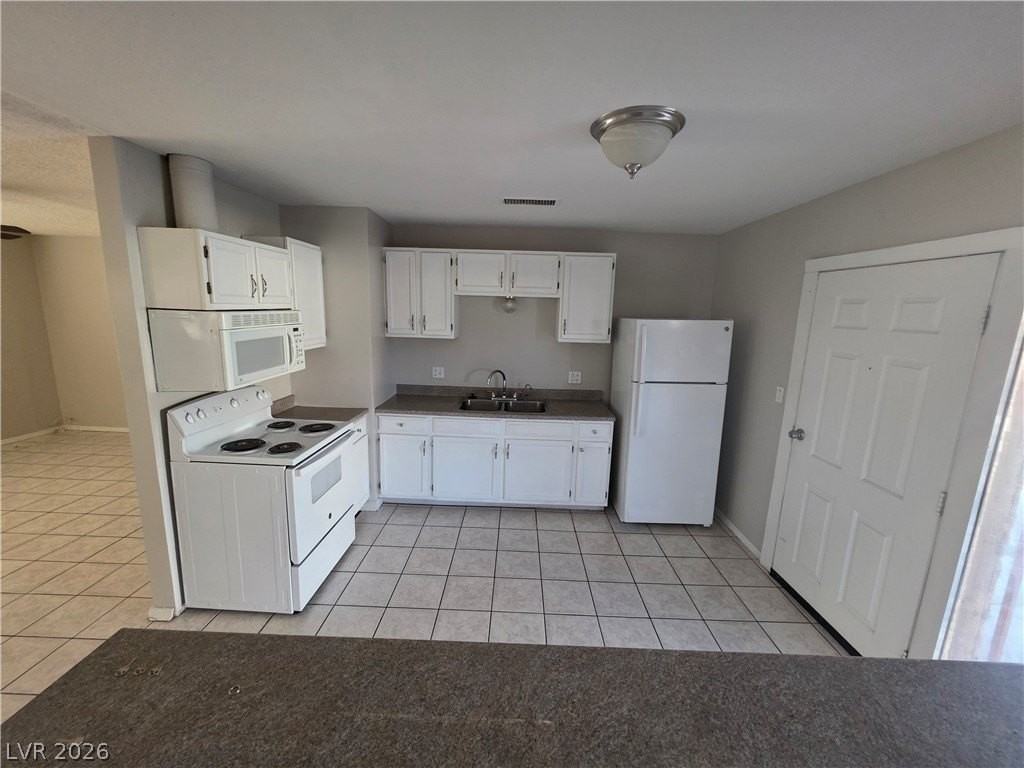 117 Metropolitan Dr - Photo 4 of 19