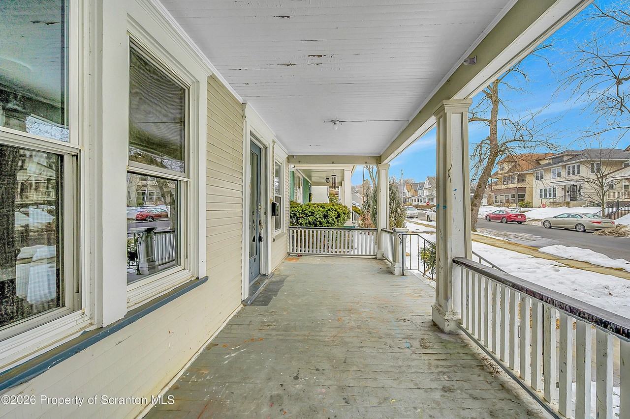 529 Wheeler Ave Unit 1 - Photo 4 of 25