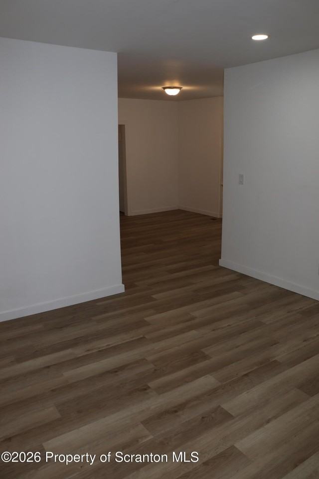 710 W Lackawanna Ave - Photo 6 of 47