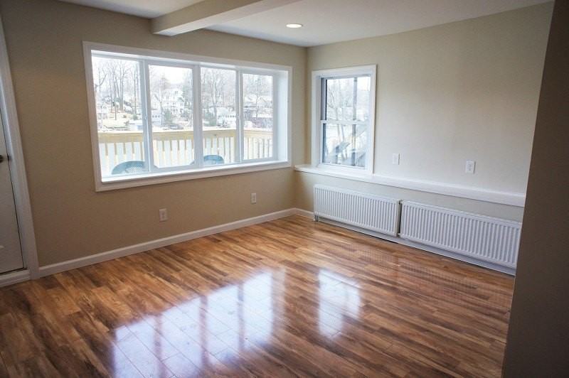 163 Hudson Ave #B - Photo 6 of 14