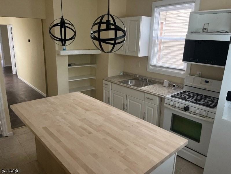 233 N 5th St - Photo 3 of 14