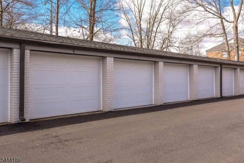 555 Main St Apt 3a #3A - Photo 7 of 25