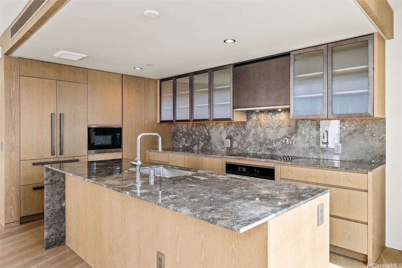 1000 Auahi St Apt 2700 - Photo 5 of 25