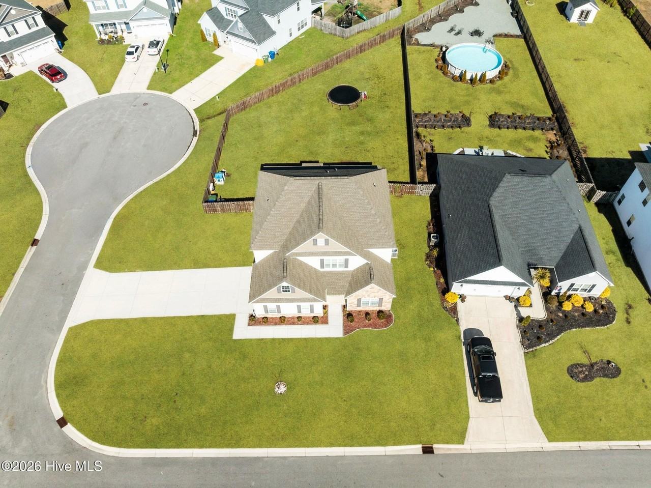 878 Stormy Gale Ln - Photo 4 of 50