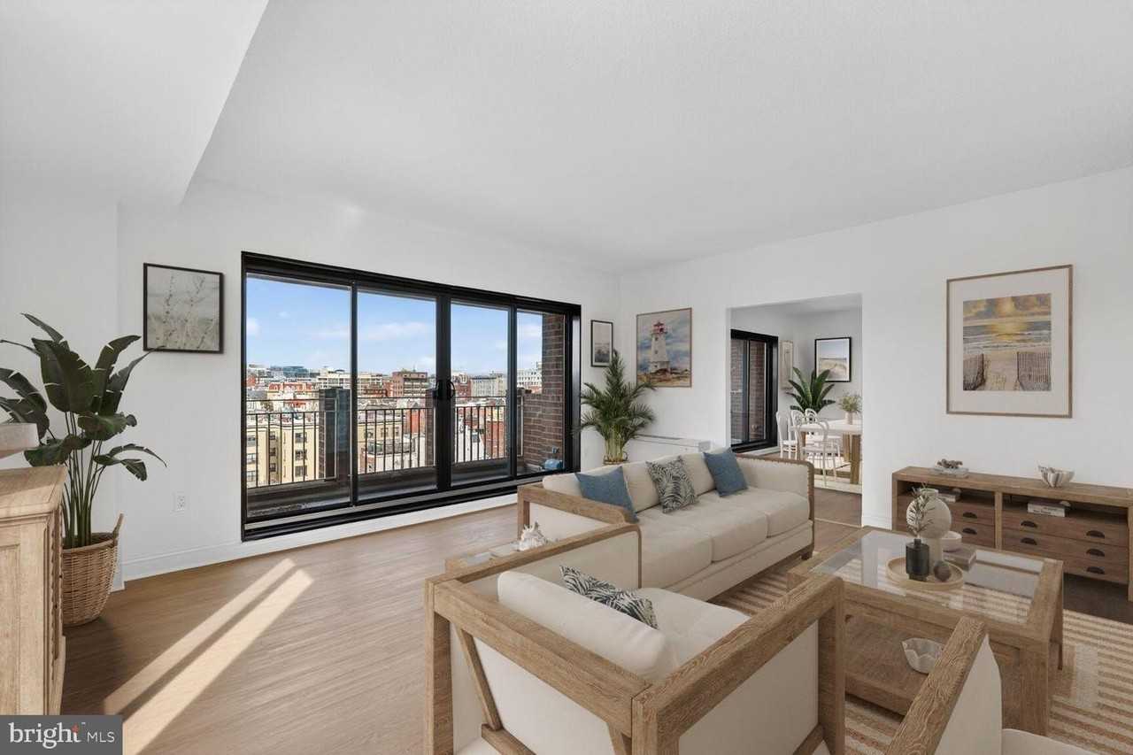 1280 21st St Nw - Photo 3 of 25