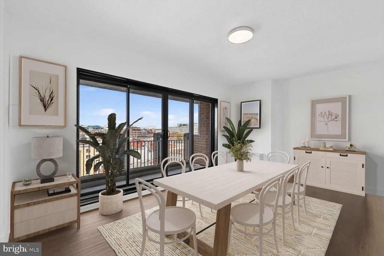 1280 21st St Nw - Photo 4 of 25