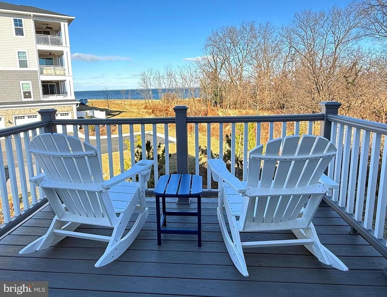 907 Auckland Way - Photo 7 of 50