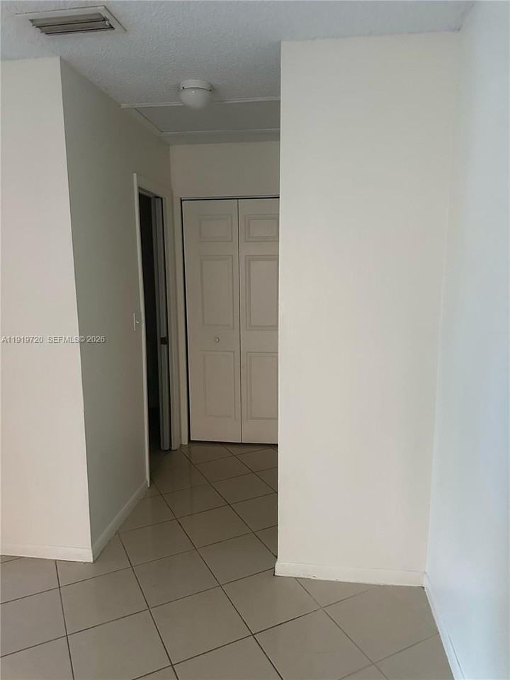 6031 10th Ave N #218 - Photo 3 of 12