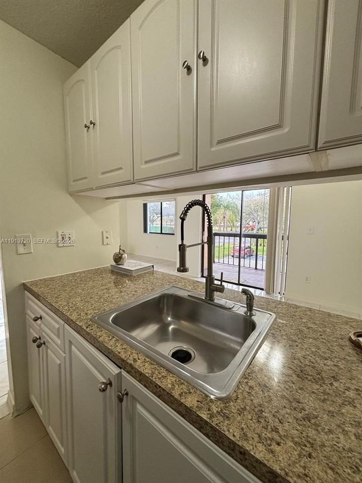 6031 10th Ave N #218 - Photo 6 of 12