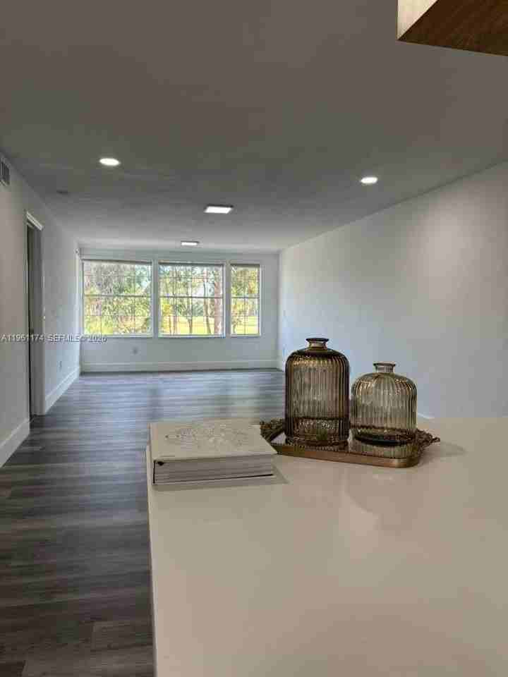 1005 Palm Beach Trace Dr #1005 - Photo 3 of 23