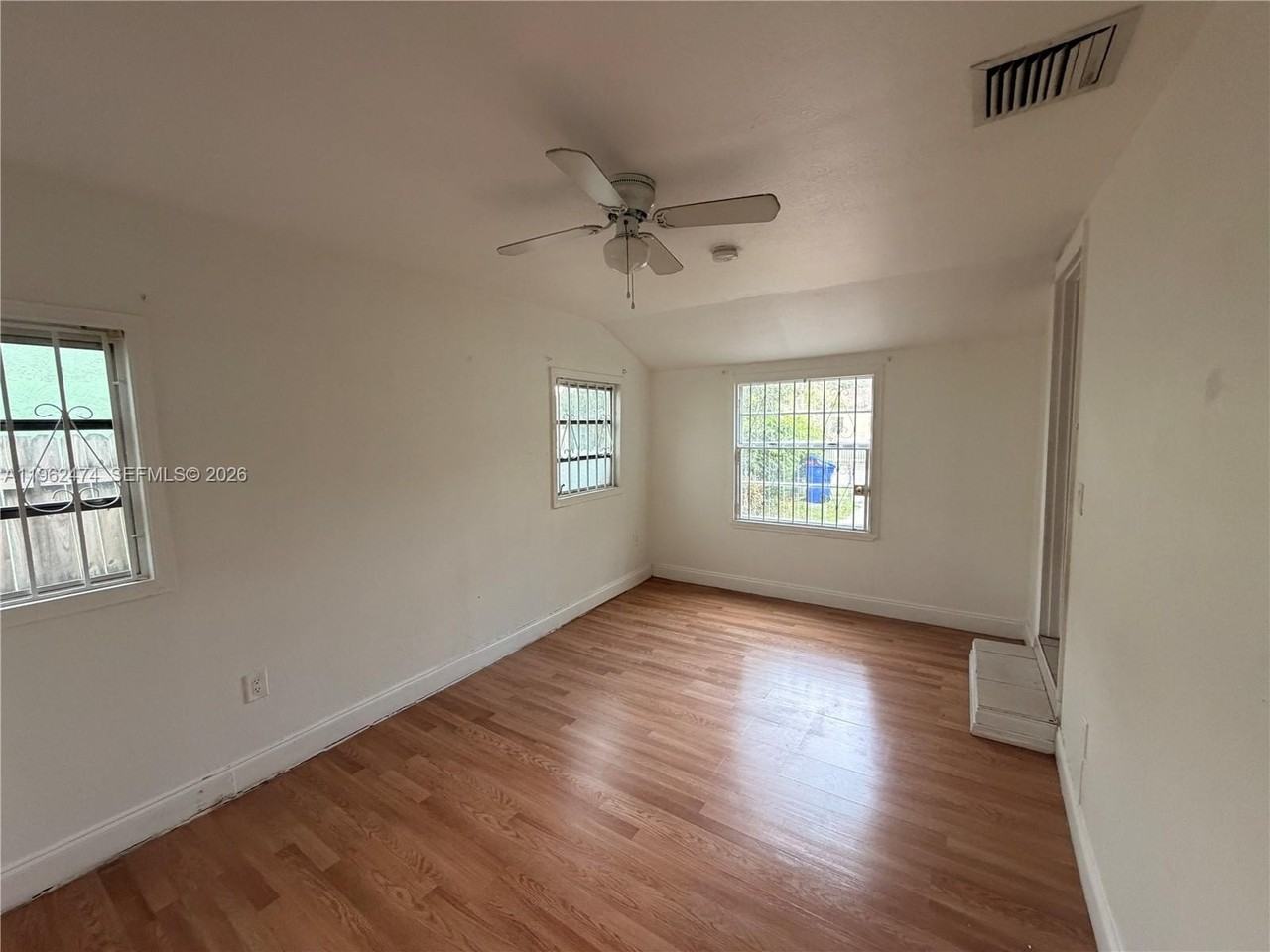 800 Nw 63rd St - Photo 2 of 10