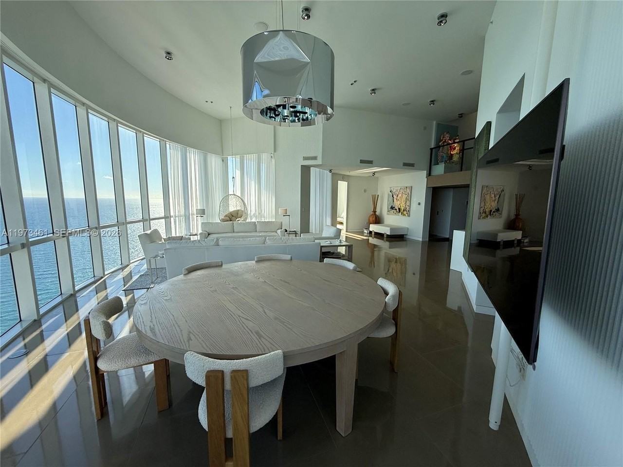 18101 Collins Ave #5509 - Photo 6 of 33