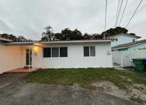 1122 Nw 32nd Ct #BACK - Photo 1 of 1