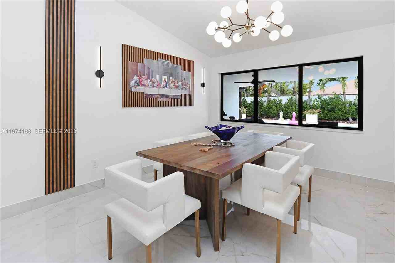 14211 Sw 31st St #0 - Photo 5 of 15