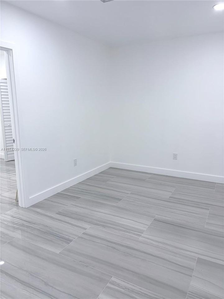 13723 Sw 282nd Ter #1 - Photo 2 of 13