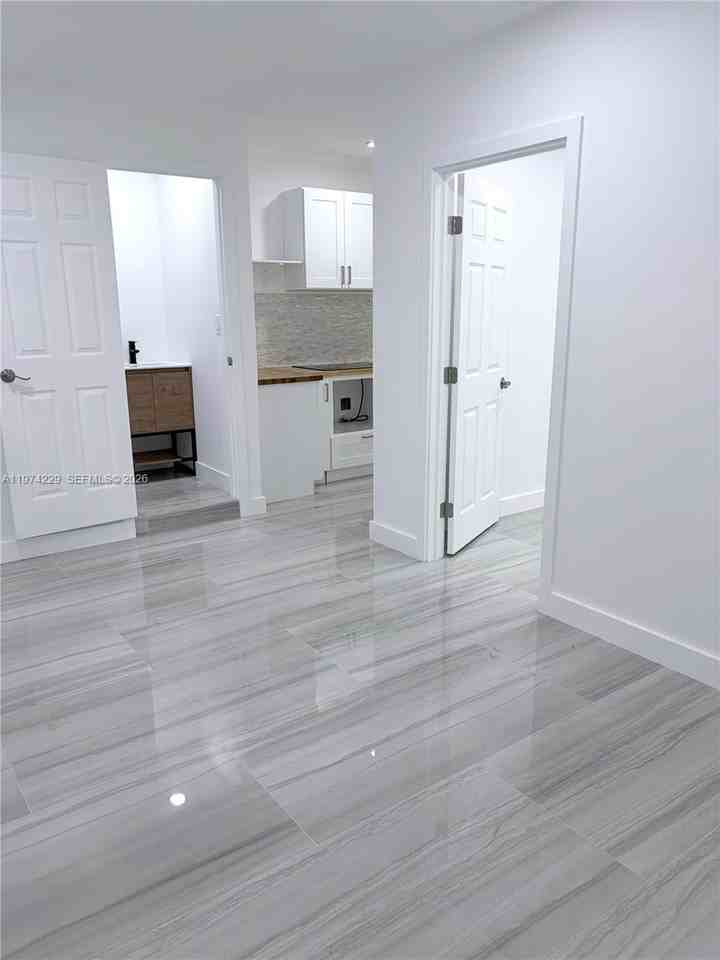 13723 Sw 282nd Ter #1 - Photo 4 of 13