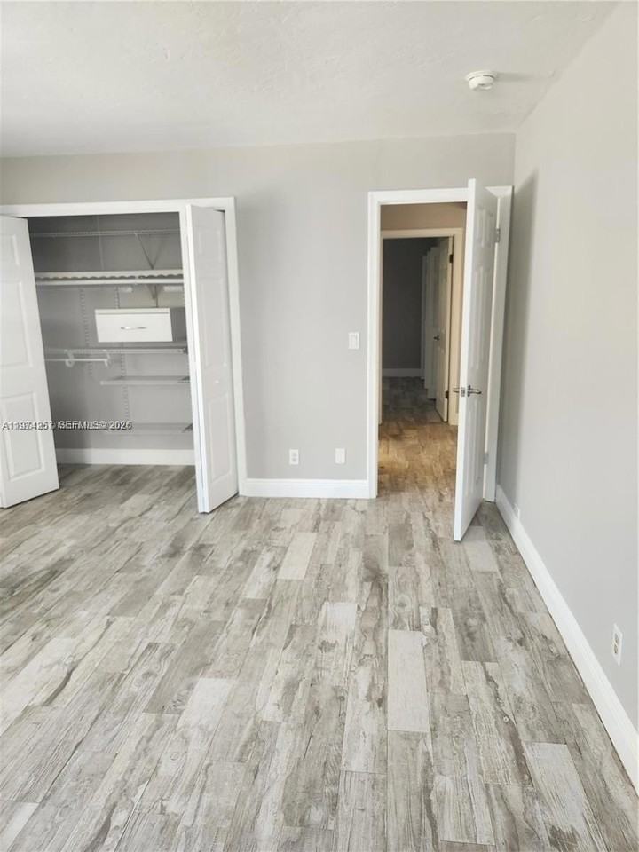 107 18th Ave S - Photo 7 of 21