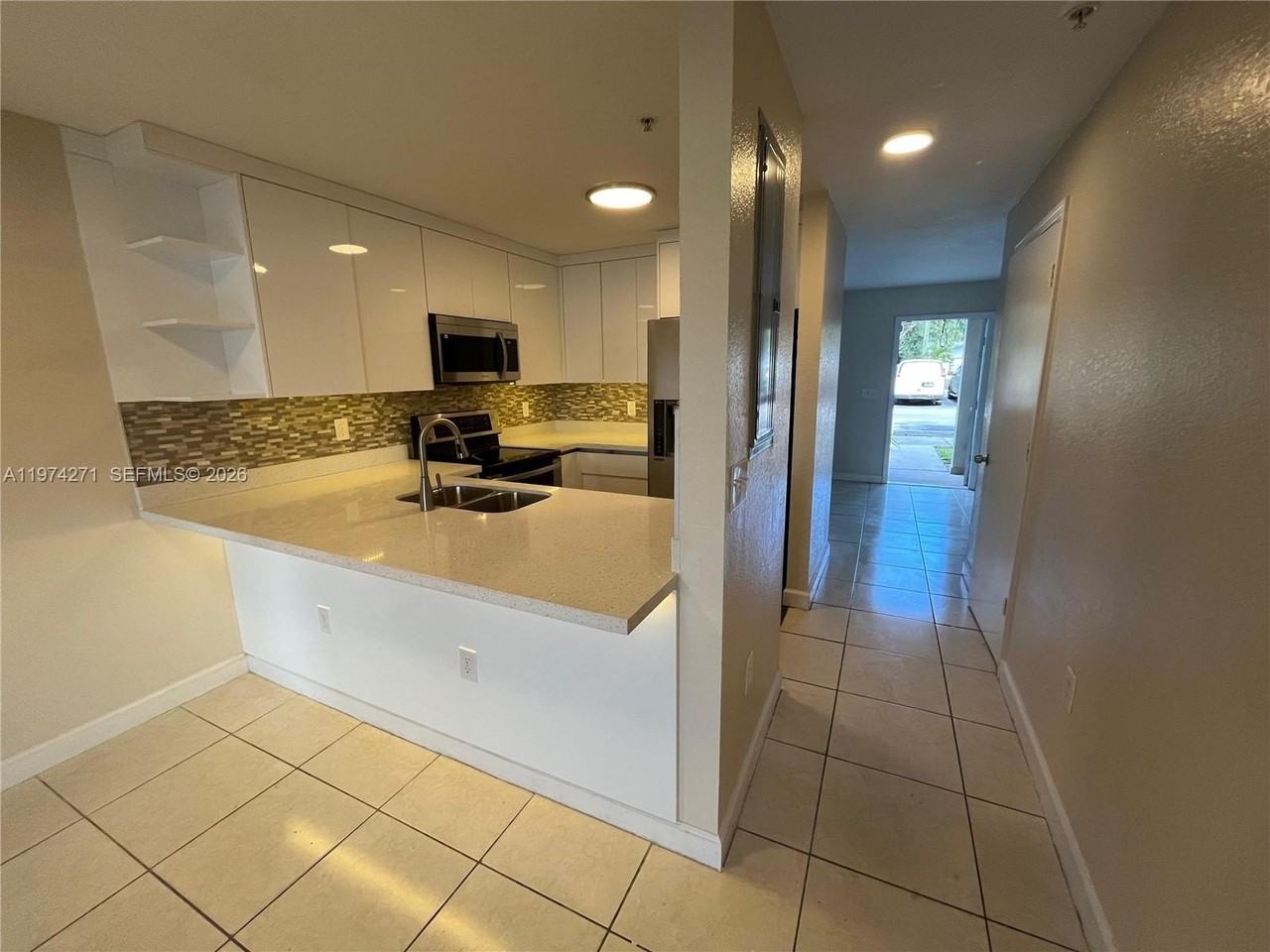 14162 Nw 17th Ave #14162 - Photo 7 of 32