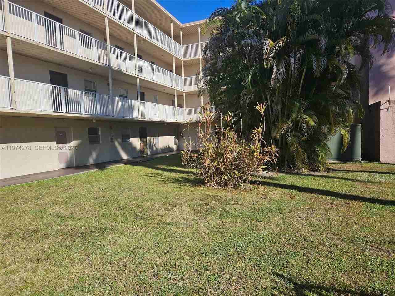 2800 Nw 56th Ave #C102 - Photo 6 of 48