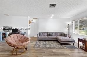 1261 Se Mendavia Ave - Photo 2 of 15