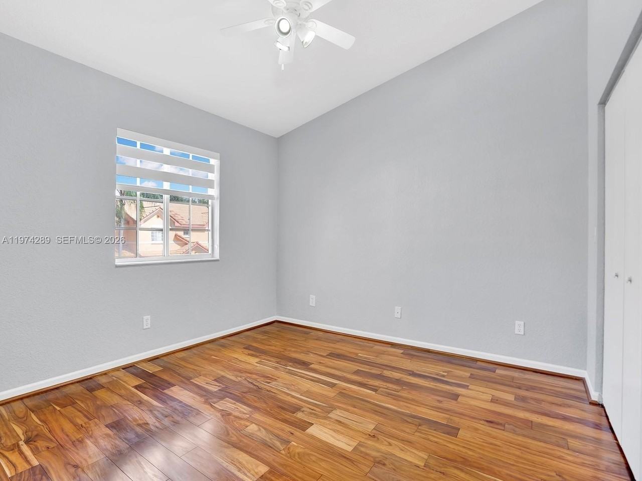 8664 Sw 22nd Ct - Photo 5 of 21