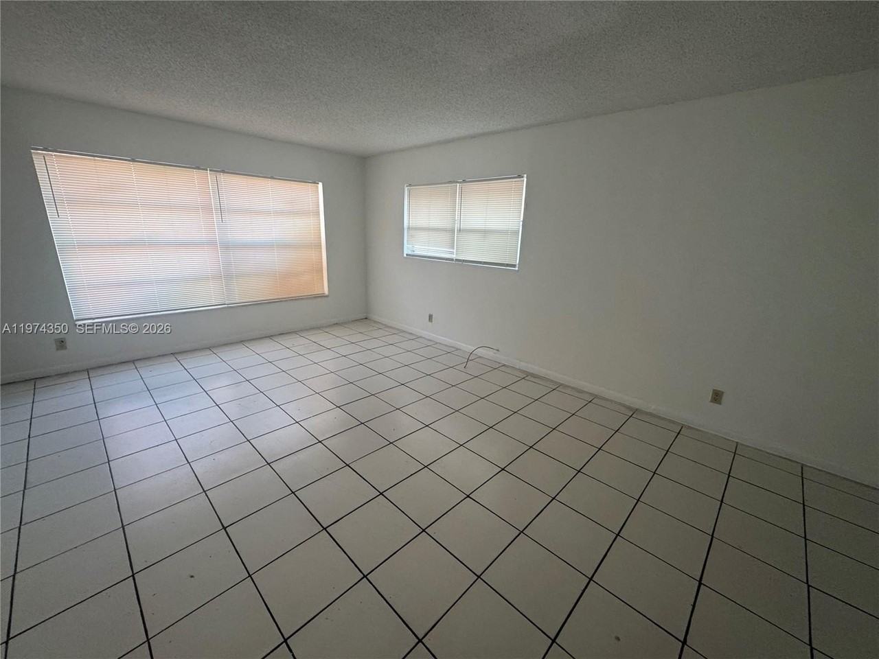 2606 Nw 52nd Ave #D15 - Photo 6 of 10