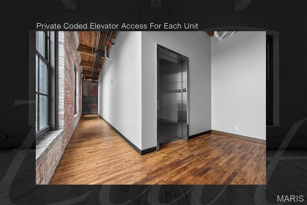 2647 Locust St #4F - Photo 4 of 36