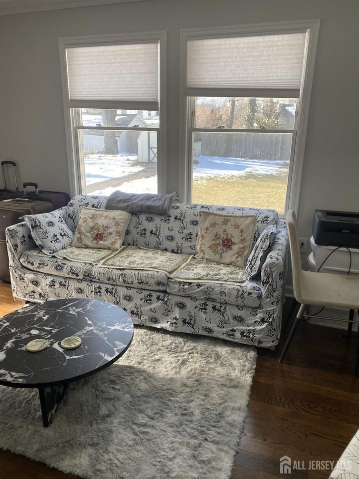 645 Kimball Ave - Photo 5 of 13