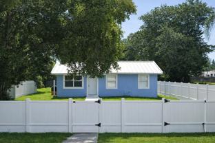 120 S Price St - Photo 1 of 1