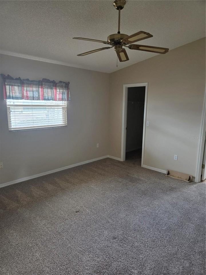 17582 Se 96th Ct - Photo 5 of 15