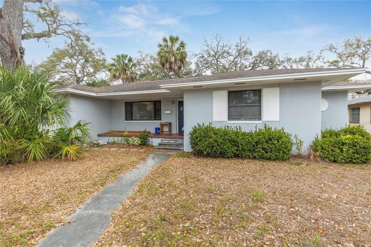 727 27th Ave S - Photo 2 of 21