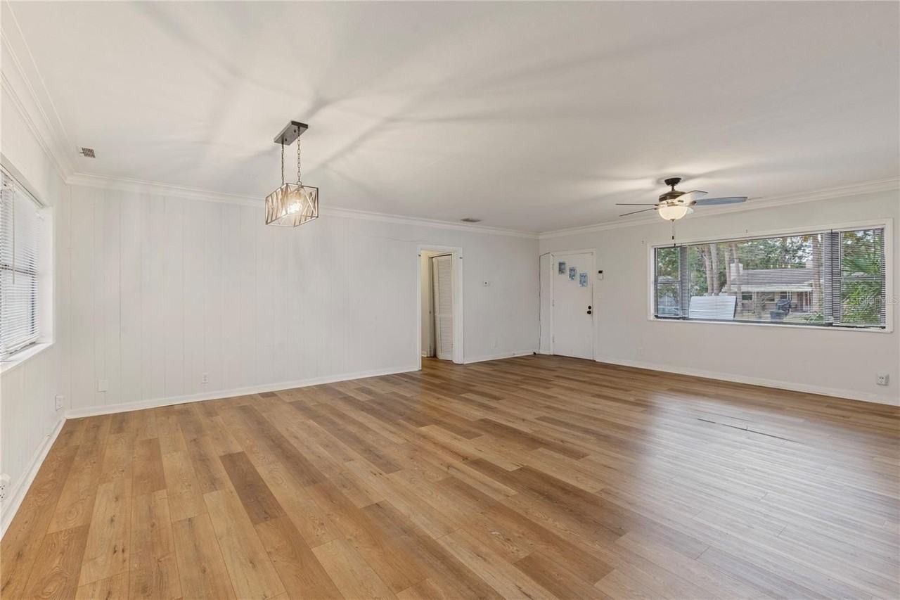 727 27th Ave S - Photo 7 of 21