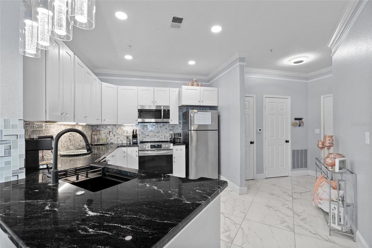 4333 Bayside Village Dr #110 - Photo 6 of 24