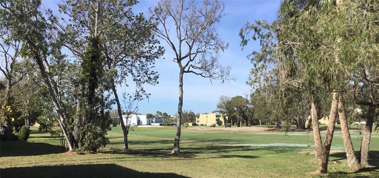 48 Country Club Dr #48 - Photo 5 of 5