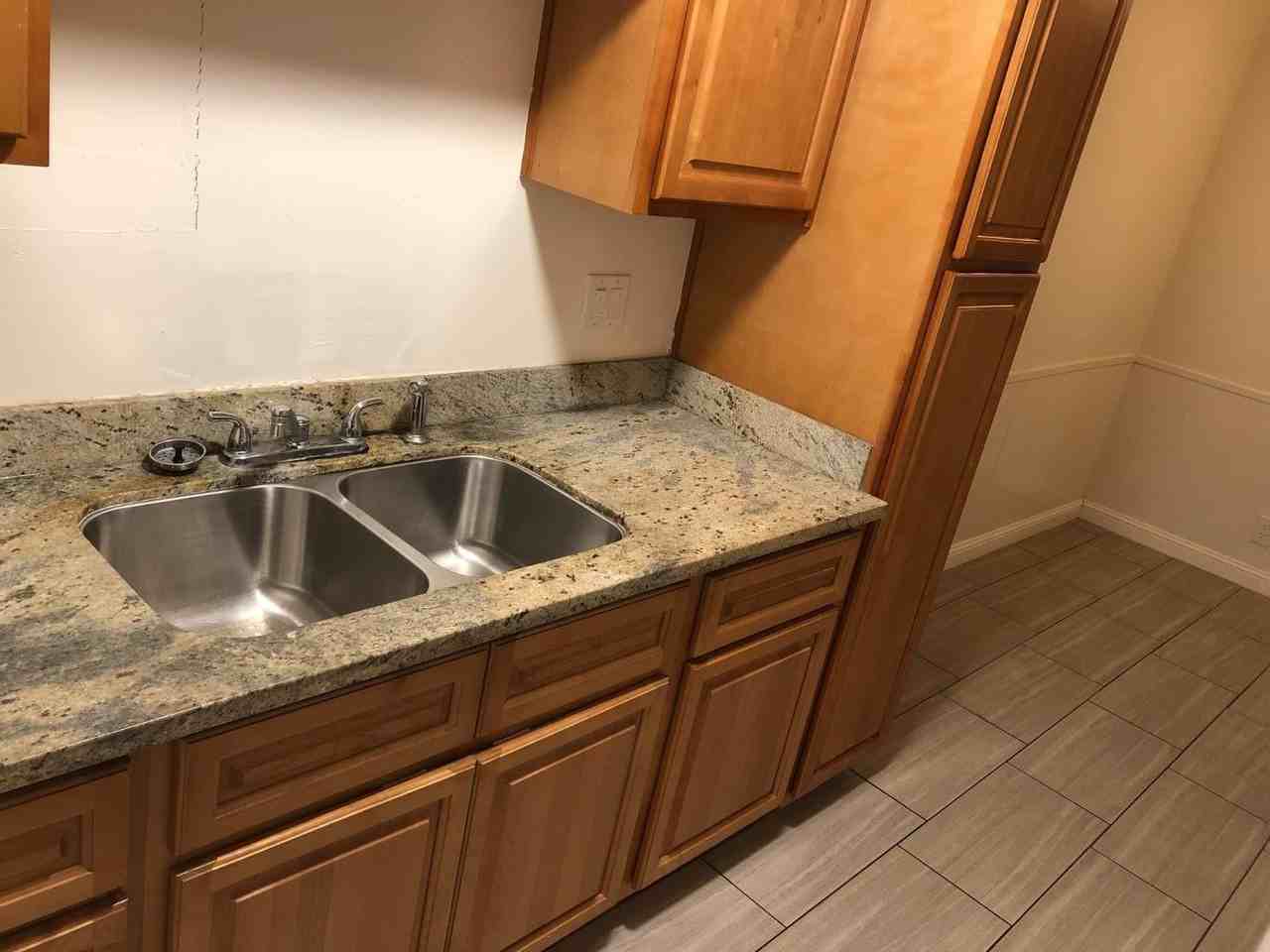 670 Azara Pl - Photo 2 of 10