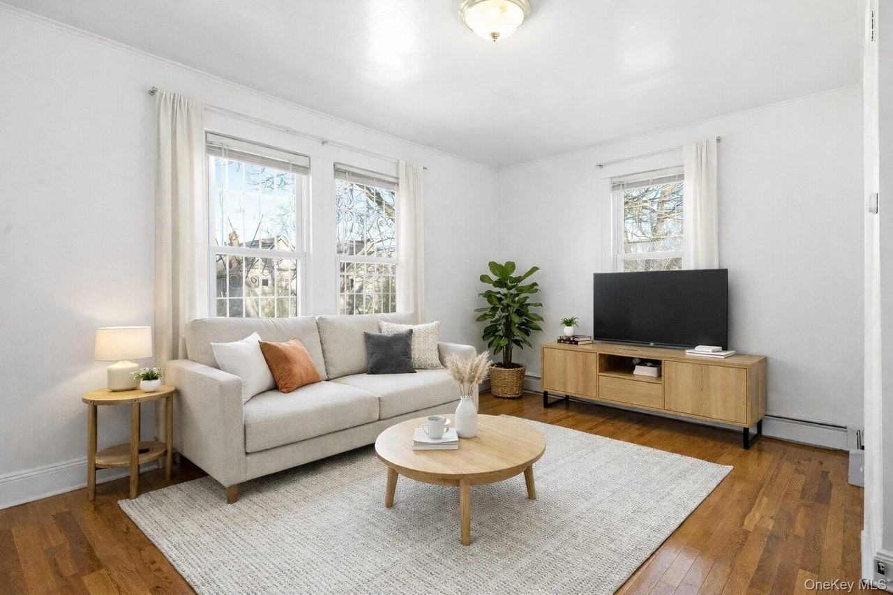 7119 Nansen St 2nd Fl - Photo 2 of 16