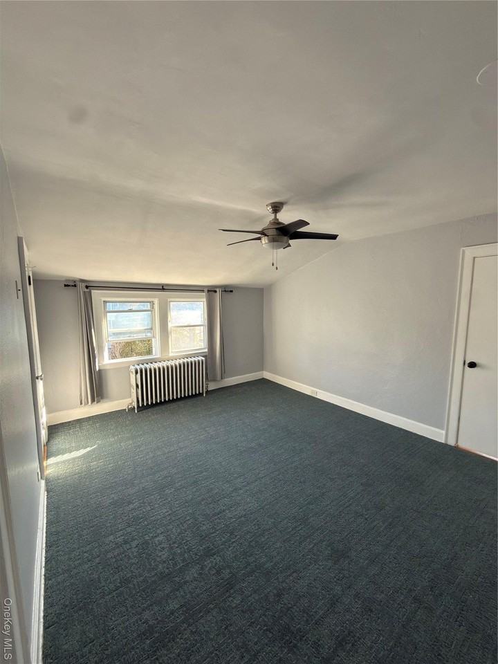 49 Highland Ave Unit 3 - Photo 4 of 9