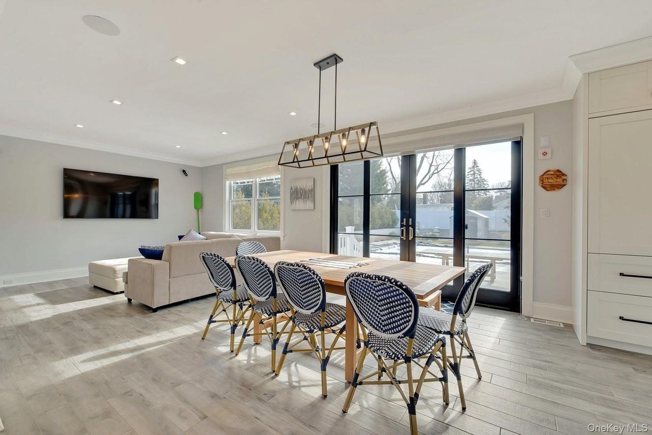 165 Marine Pl - Photo 6 of 35