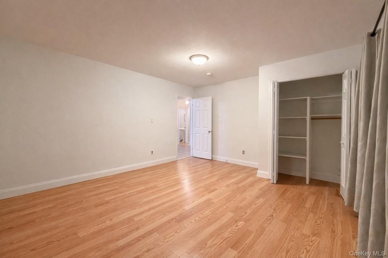 26 Garrity Ave 1st Fl - Photo 5 of 10